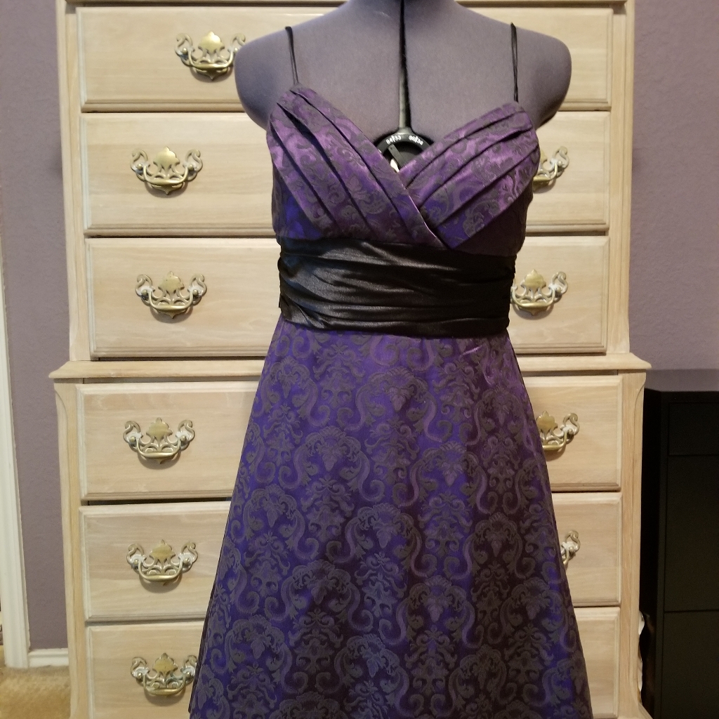 Speechless Purple Dress With Black Muted Print Size 3